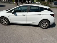Usata Opel Astra 110 CV (80 kW) 2017 Bianco Berlina