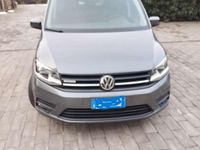 Usata VW Caddy 110 CV (80 kW) 2019 Grigio Monovolume