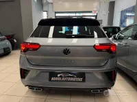 Usata VW T-Roc R-line 150 CV (110 kW) 2024 Grigio SUV