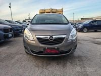 Usata Opel Meriva 100 CV (73 kW) 2011 Verde Monovolume