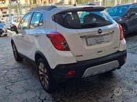 Usata Opel Mokka 140 CV (102 kW) 2014 Bianco SUV