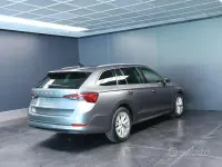 Usata Skoda Octavia Style 116 CV (85 kW) 2023 Grigio Station wagon