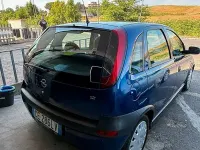 Usata Opel Corsa 75 CV (55 kW) 2002 Blu Utilitaria