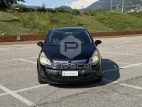 Usata Opel Corsa 95 CV (69 kW) 2011 Nero Utilitaria