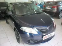 Usata Lancia Ypsilon 69 CV (50 kW) 2023 Blu Utilitaria