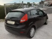 Usata Ford Fiesta 82 CV (60 kW) 2010 Nero Berlina
