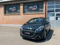 Usata Peugeot 208 Allure 102 CV (75 kW) 2019 Full grey Utilitaria