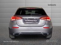 Usata Mercedes A180 116 CV (85 kW) 2022 Grigio Berlina