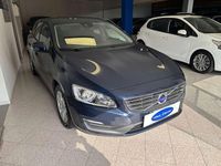 Usata Volvo V60 Momentum 136 CV (100 kW) 2013 Blu/azzurro Station wagon