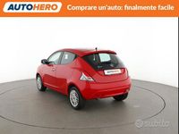 Usata Lancia Ypsilon Silver 95 CV (69 kW) 2018 Rosso Utilitaria