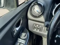 Usata Renault Clio IV 73 CV (53 kW) 2013 Bianco Berlina