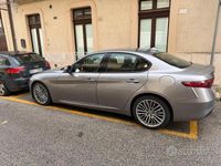 Usata Alfa Romeo Giulia Super 180 CV (132 kW) 2016 Grigio Berlina