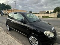 Usata Lancia Ypsilon 75 CV (55 kW) 2012 Nero Utilitaria
