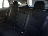 Usata Volvo V60 R-Design Momentum 114 CV (83 kW) 2016 Nero Station wagon