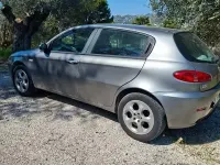 Begagnad Alfa Romeo 147 105 HK (77 kW) 2008 Grå Halvkombi