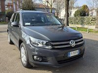 Usata VW Tiguan LOUNGE 122 CV (89 kW) 2015 Grigio SUV