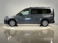 Usata Ford Tourneo Connect Titanium 114 CV (83 kW) 2023 Grigio Monovolume