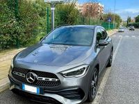 Usata Mercedes GLA220 AMG line 190 CV (139 kW) 2021 Grigio SUV