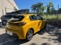 Usata Peugeot 208 Active 101 CV (74 kW) 2022 Giallo Utilitaria
