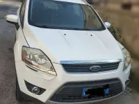 Usata Ford Kuga 140 CV (102 kW) 2012 Bianco SUV