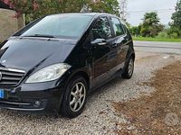 Usata Mercedes A180 Avantgarde 81 CV (59 kW) 2010 Nero Berlina