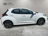Usata Toyota Yaris Hybrid Trend 116 CV (85 kW) 2022 Bianco Berlina