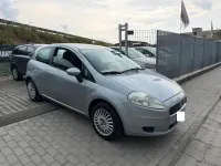 Usata Fiat Grande Punto Active 65 CV (47 kW) 2007 Argento Utilitaria