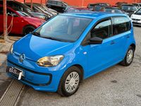 Usata VW up! Highline 68 CV (50 kW) 2015 Blu Utilitaria