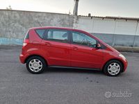 Usata Mercedes A180 Avantgarde 109 CV (80 kW) 2010 Rosso Berlina