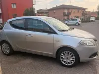 Gebraucht Lancia Ypsilon 69 PS (50 kW) 2014 Grau Kleinwagen
