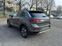 Usata VW T-Roc Edition 116 CV (85 kW) 2025 Grigio SUV