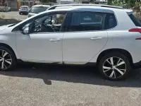 Usata Peugeot 2008 Allure 115 CV (84 kW) 2014 Bianco SUV