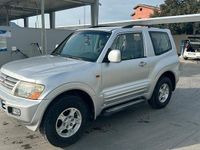 Usata Mitsubishi Pajero 116 CV (85 kW) 2002 Grigio SUV