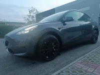 Usata Tesla Model Y Long Range AWD 378 kW (514 CV) 2022 Grigio SUV
