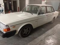Usata Volvo 244 1981 Bianco Berlina