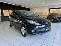 Usata Ford Fiesta Titanium 70 CV (51 kW) 2011 Nero Utilitaria
