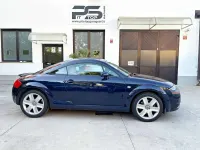 Usata Audi TT Ambiente 224 CV (164 kW) 2003 Blu/azzurro Coupé