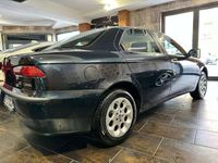 Usata Alfa Romeo 156 Distinctive 155 CV (114 kW) 2000 Nero Berlina