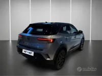 Usata Opel Mokka 101 CV (74 kW) 2024 Grigio SUV