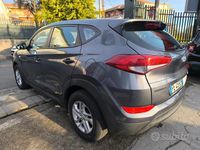 Usata Hyundai Tucson Comfort 135 CV (99 kW) 2016 Grigio SUV