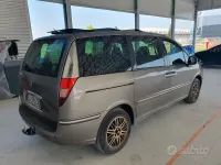 Usata Lancia Phedra Platinum 136 CV (100 kW) 2009 Bronzo Monovolume