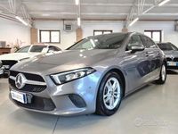 Usata Mercedes A180 116 CV (85 kW) 2019 Grigio Berlina