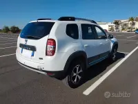 Usata Dacia Duster 105 CV (77 kW) 2017 Bianco SUV