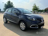 Usata Renault Captur 90 CV (66 kW) 2014 Bluazzurro SUV