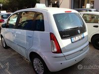 Usata Lancia Musa 95 CV (69 kW) 2012 Bianco Monovolume