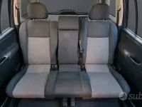 Usata Opel Zafira 101 CV (74 kW) 2001 Grigio Monovolume