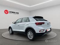 Usata VW T-Roc Life 110 CV (80 kW) 2023 Bianco SUV