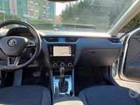 Begagnad Skoda Octavia Executive 116 HK (85 kW) 2017 Grå Kombi