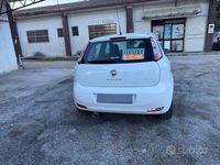 Usata Fiat Grande Punto 2014 Bianco Utilitaria