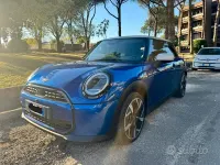Usata Mini Cooper 156 CV (114 kW) 2024 Blu Utilitaria